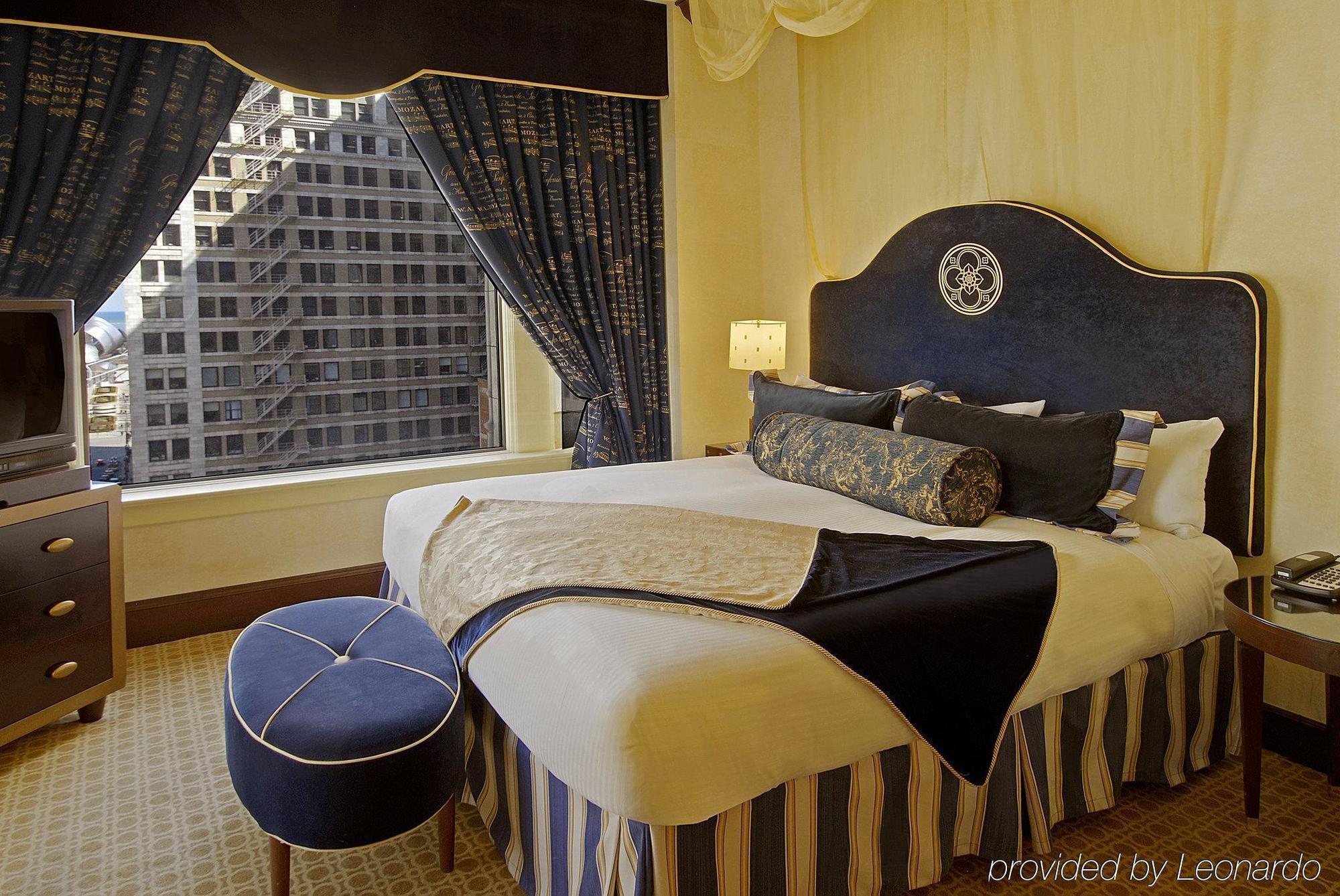 Staypineapple, An Iconic Hotel, The Loop Chicago Rum bild